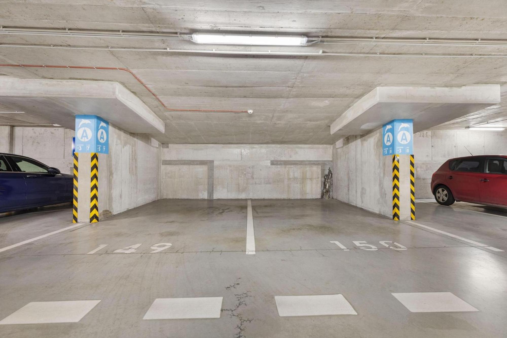 Sky Apartman In Bratislava - With 2 Parking Places Exterior foto